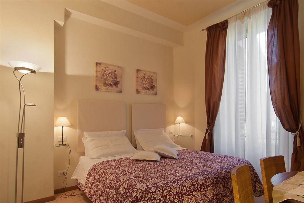 Bed and Breakfast Bed&Bed Cassia Florencia Exterior foto